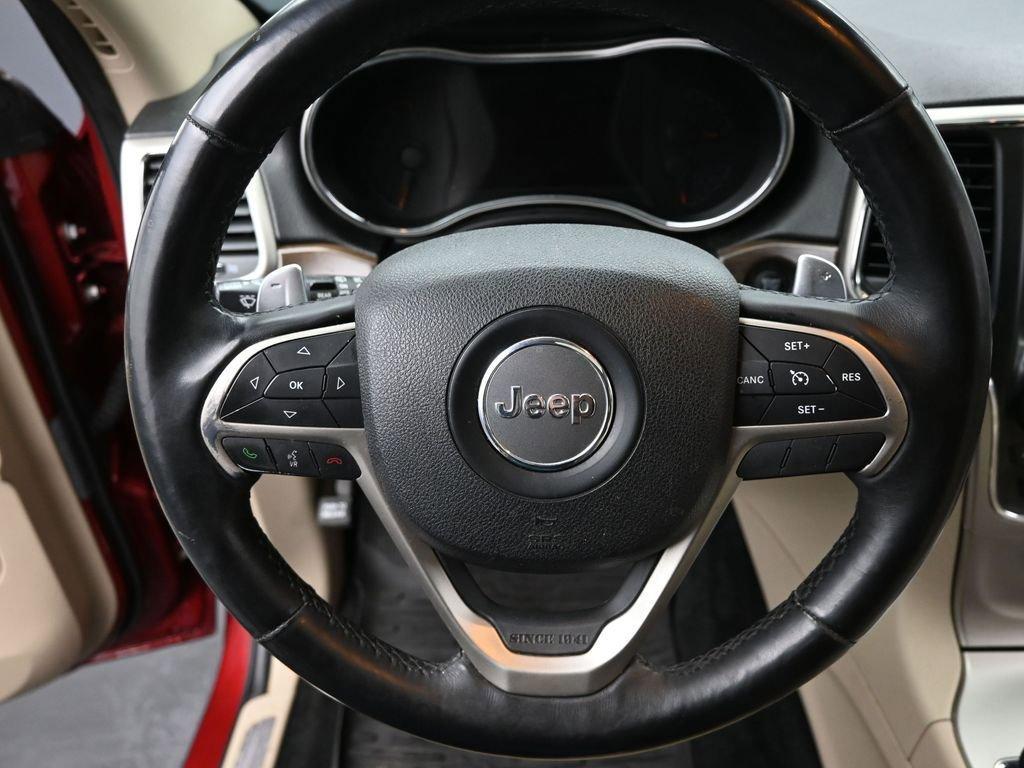 2014 Jeep Grand Cherokee Vehicle Photo in Marion, IA 52302