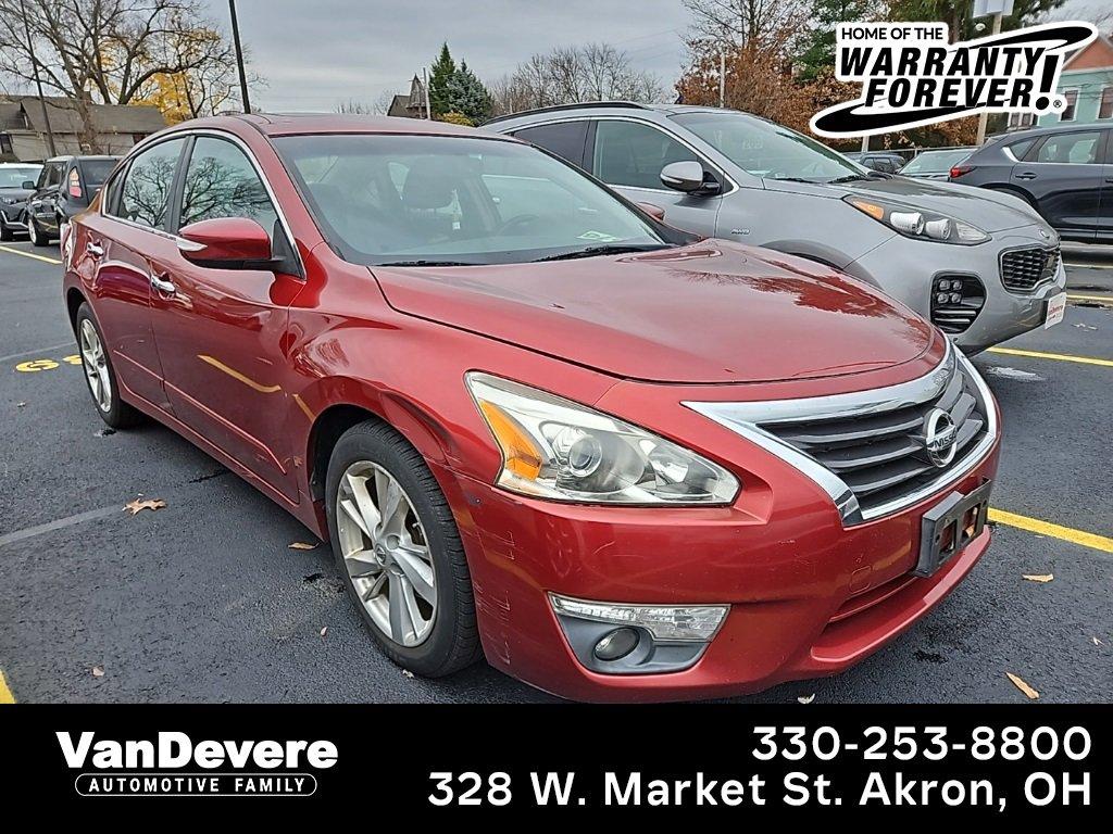 2013 Nissan Altima Vehicle Photo in AKRON, OH 44303-2185