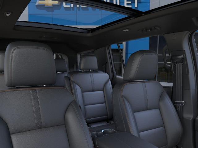 2025 Chevrolet Traverse Vehicle Photo in SAINT JAMES, NY 11780-3219