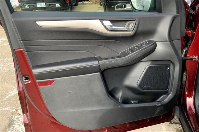 2021 Ford Escape Vehicle Photo in KANSAS CITY, MO 64114-4545