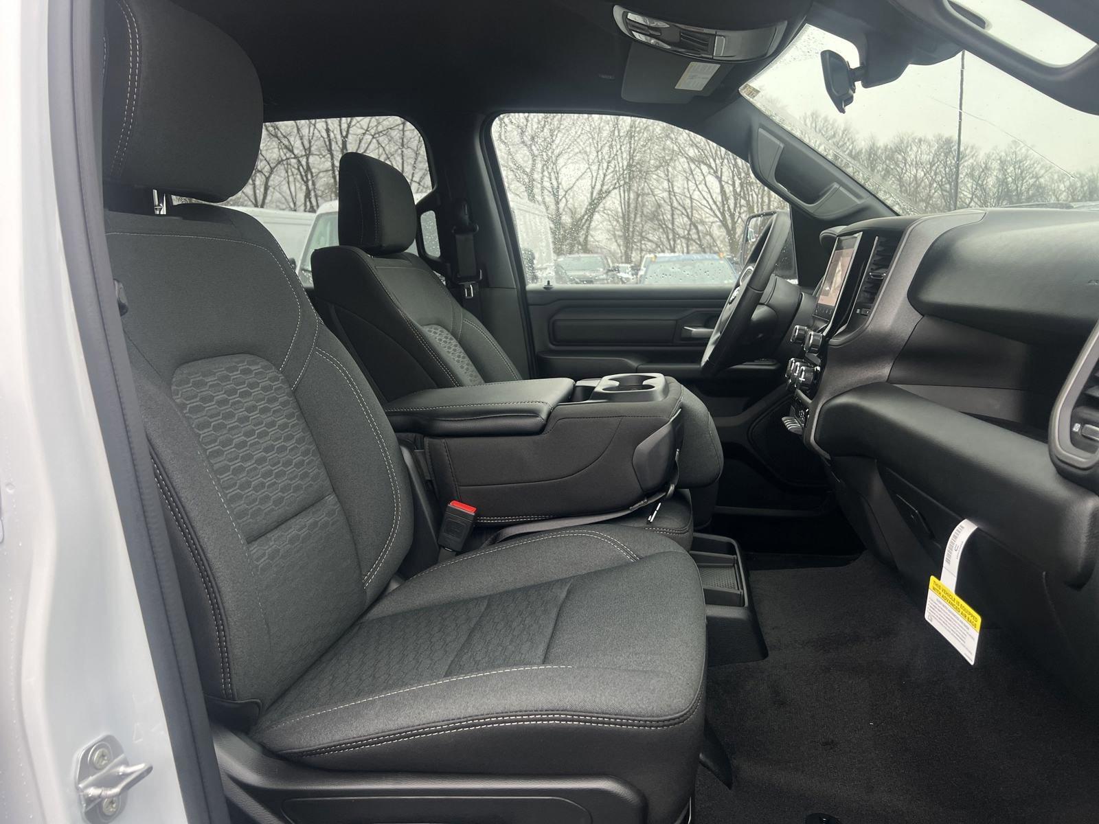 2025 Ram 1500 Vehicle Photo in Mechanicsburg, PA 17050-1707