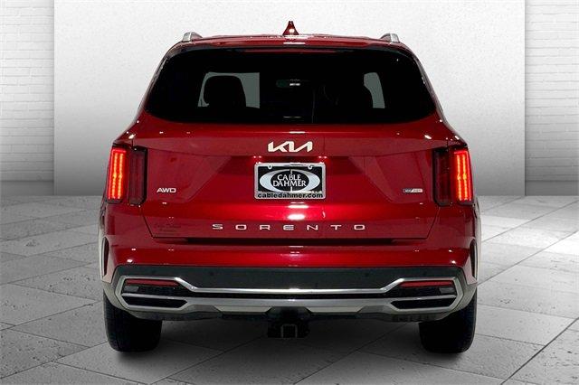 2022 Kia Sorento Plug-In Hybrid Vehicle Photo in TOPEKA, KS 66609-0000