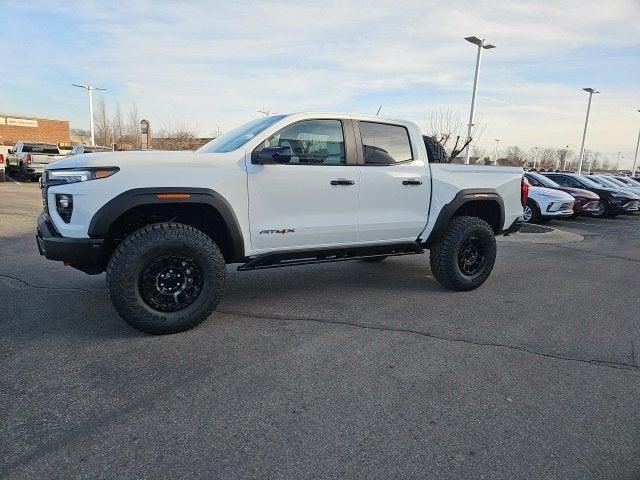 2025 GMC Canyon Vehicle Photo in Fishers, IN 46038