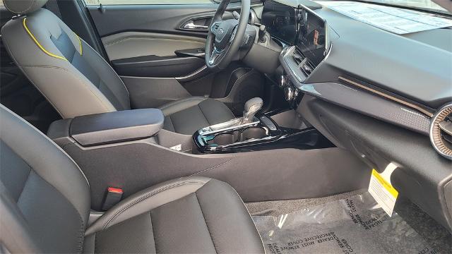 2025 Chevrolet Trax Vehicle Photo in FLAGSTAFF, AZ 86001-6214
