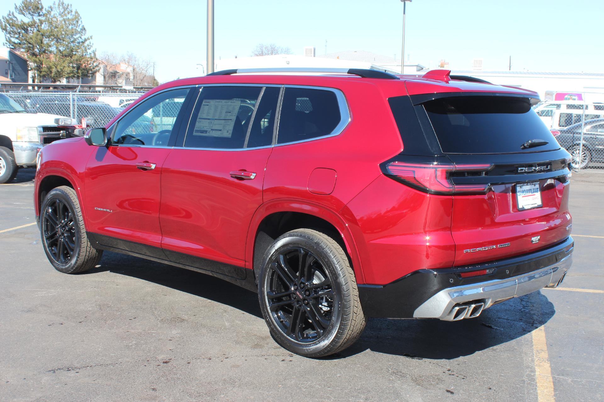 2025 GMC Acadia Vehicle Photo in AURORA, CO 80012-4011