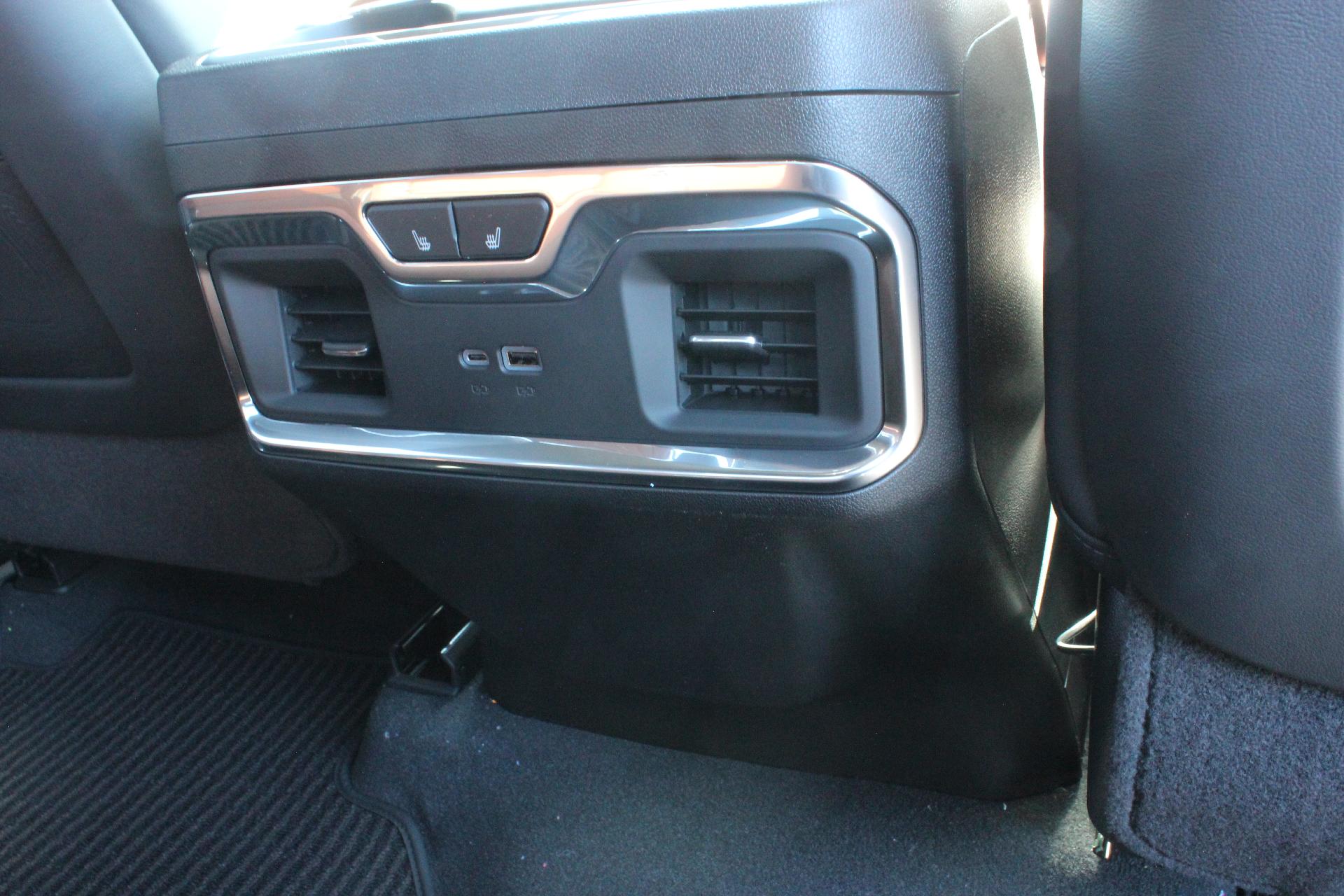 2025 GMC Sierra 1500 Vehicle Photo in AURORA, CO 80012-4011