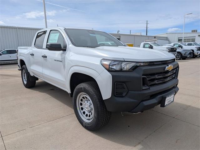 2025 Chevrolet Colorado Vehicle Photo in ENGLEWOOD, CO 80113-6708