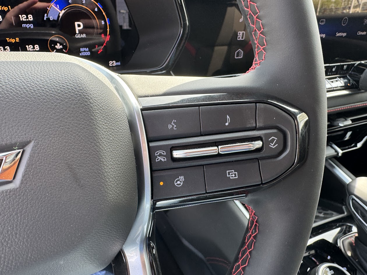 2025 Chevrolet Colorado Vehicle Photo in BOONVILLE, IN 47601-9633