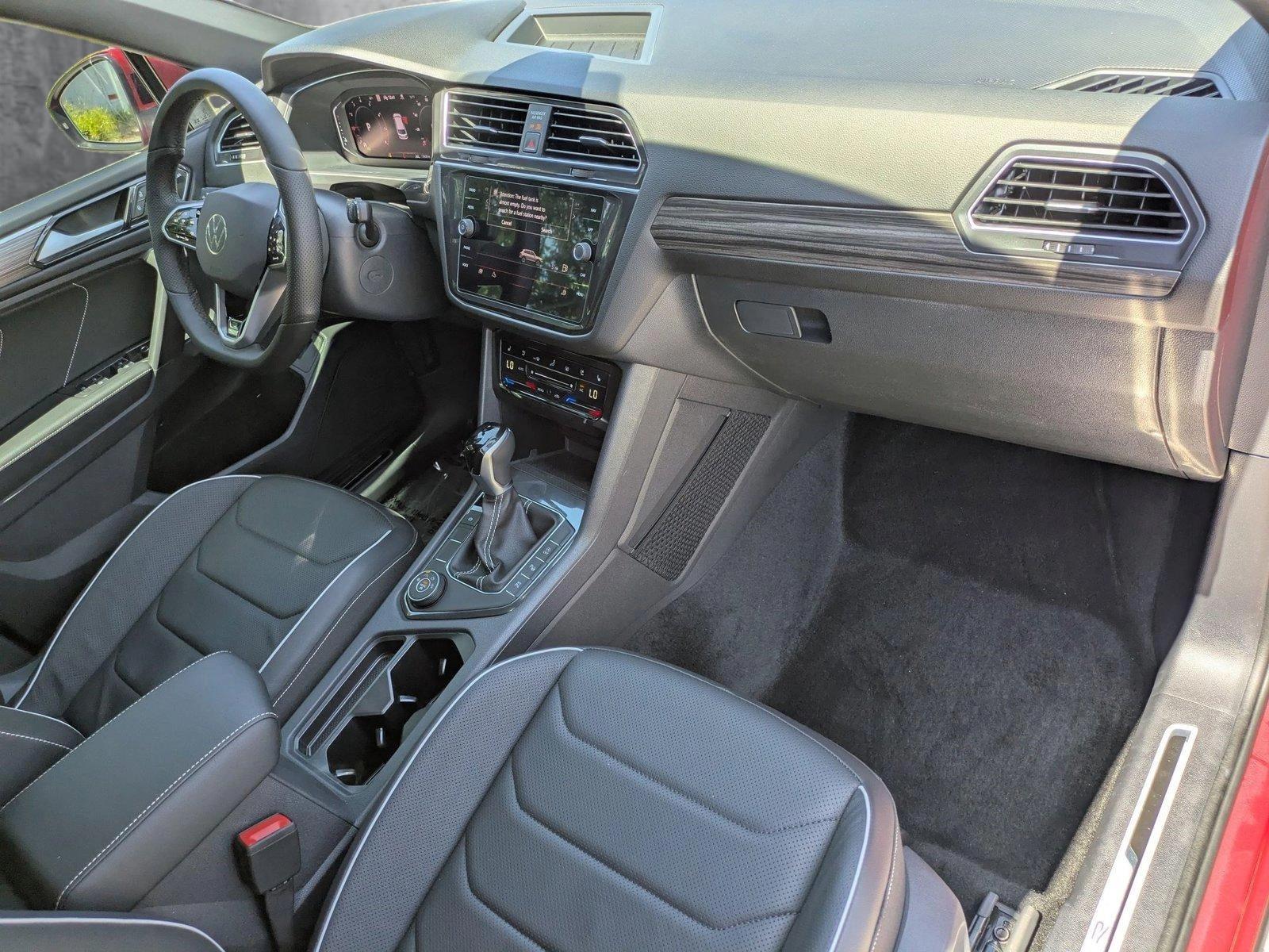 2024 Volkswagen Tiguan Vehicle Photo in Sarasota, FL 34231