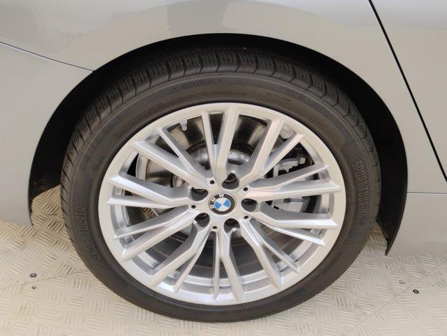 2024 BMW 3 Series Vehicle Photo in PINEVILLE, NC 28134-8495