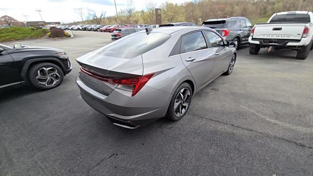 2023 Hyundai ELANTRA Vehicle Photo in Pleasant Hills, PA 15236