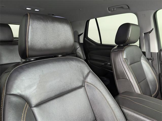 2021 Chevrolet Traverse Vehicle Photo in ENGLEWOOD, CO 80113-6708