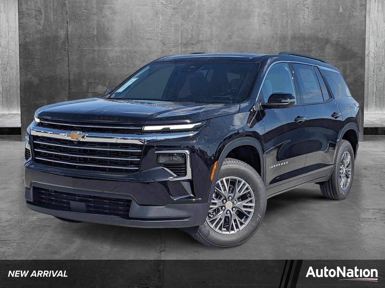 2025 Chevrolet Traverse Vehicle Photo in MIAMI, FL 33172-3015