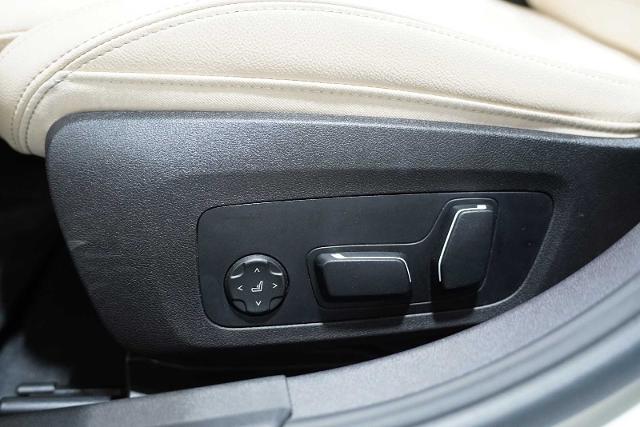 2024 BMW 330i Vehicle Photo in GRAPEVINE, TX 76051