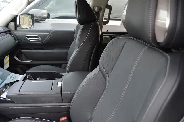 2025 INFINITI QX80 Vehicle Photo in Houston, TX 77090