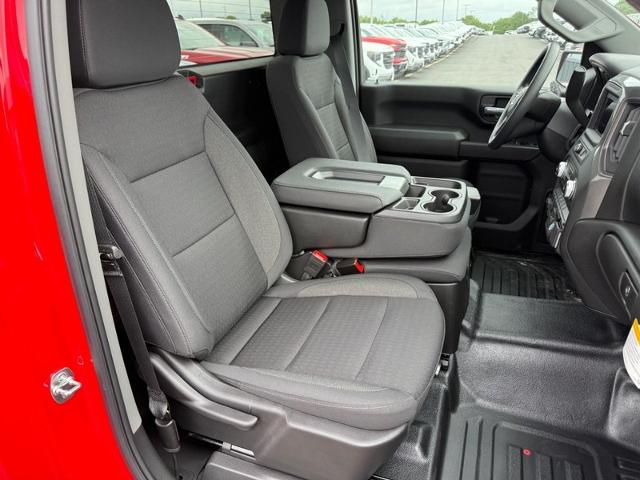 2025 GMC Sierra 2500 HD Vehicle Photo in COLUMBIA, MO 65203-3903