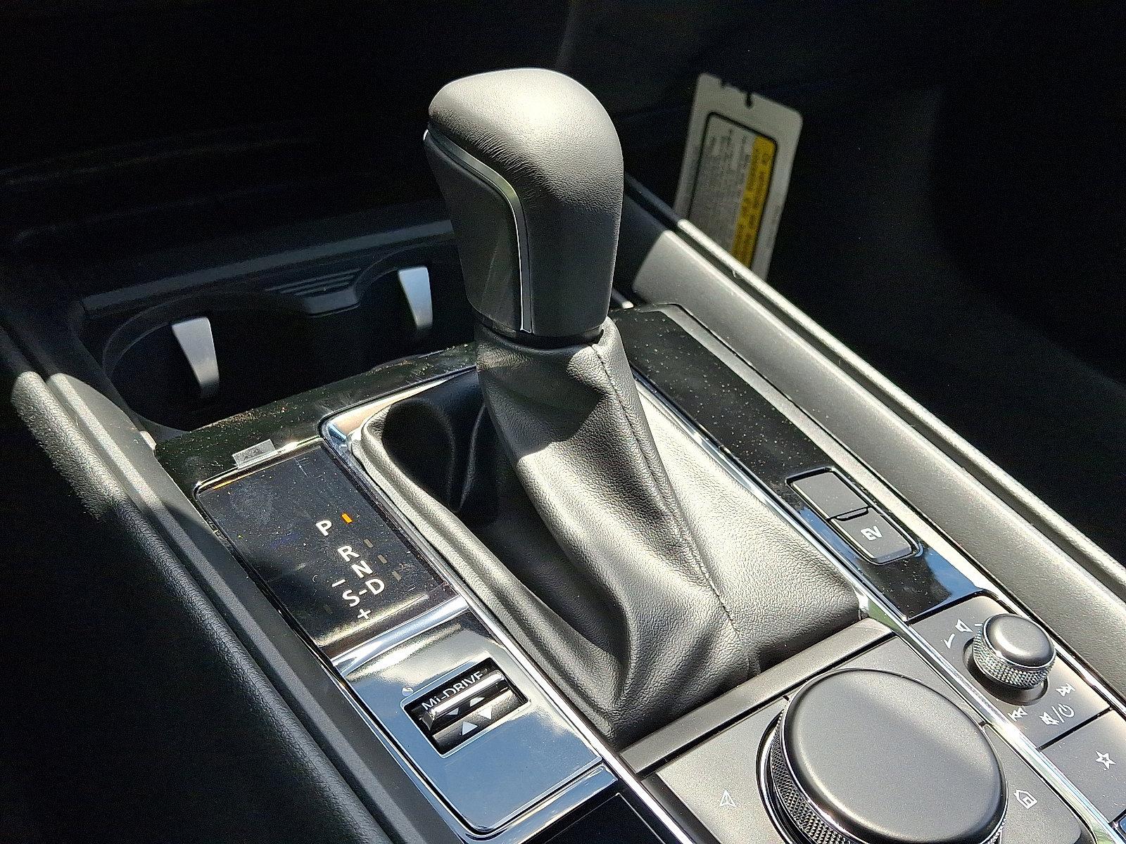 2025 Mazda CX-50 Hybrid Vehicle Photo in Trevose, PA 19053