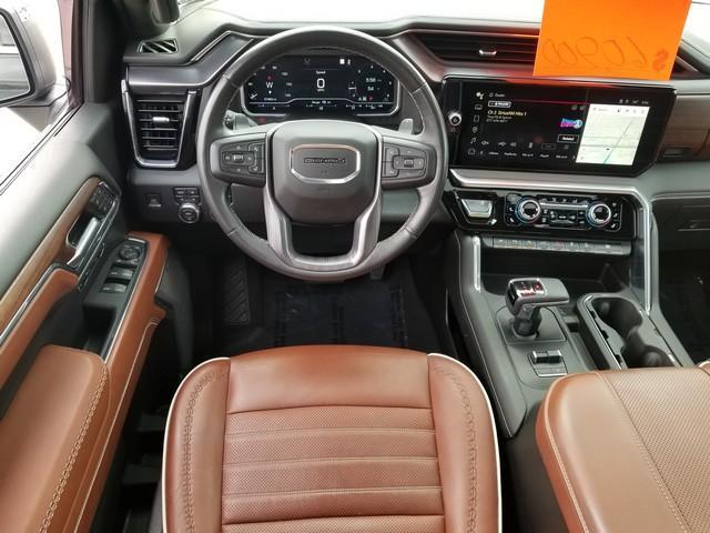 2023 GMC Sierra 1500 Vehicle Photo in ELYRIA, OH 44035-6349