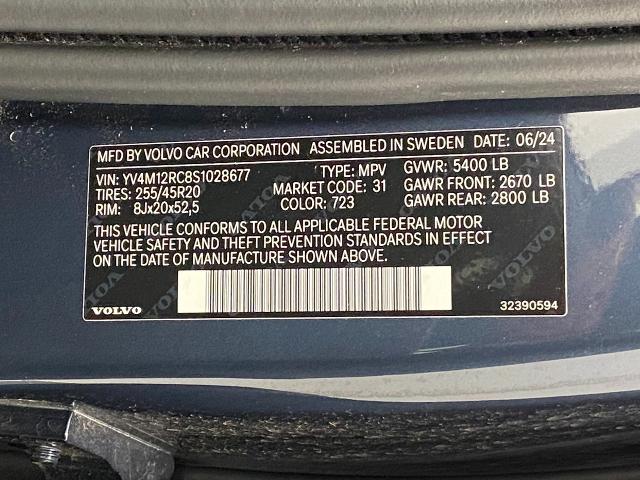 2025 Volvo XC60 Vehicle Photo in Appleton, WI 54913