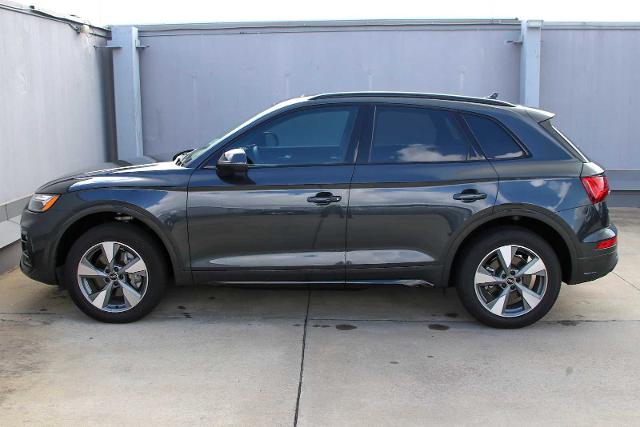 2024 Audi Q5 Vehicle Photo in SUGAR LAND, TX 77478