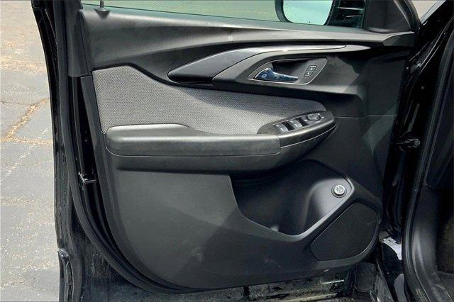 2021 Chevrolet Trailblazer Vehicle Photo in TOPEKA, KS 66609-0000