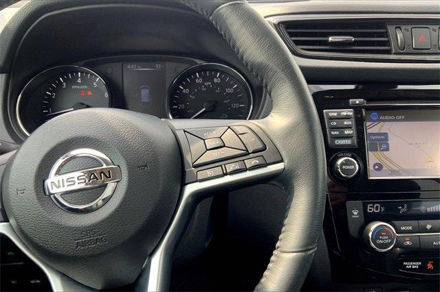 2017 Nissan Rogue Vehicle Photo in TOPEKA, KS 66609-0000