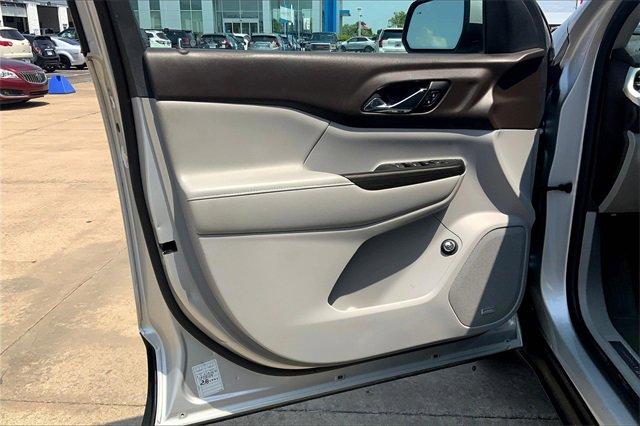 2017 GMC Acadia Vehicle Photo in TOPEKA, KS 66609-0000