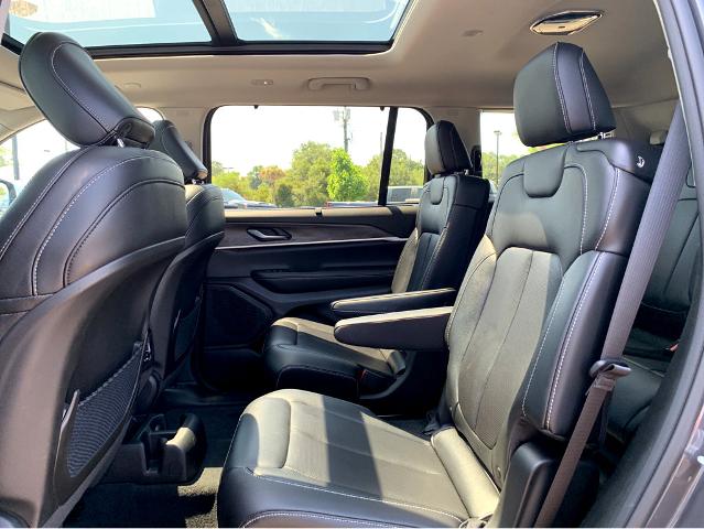 2024 Jeep Grand Cherokee L Vehicle Photo in BEAUFORT, SC 29906-4218