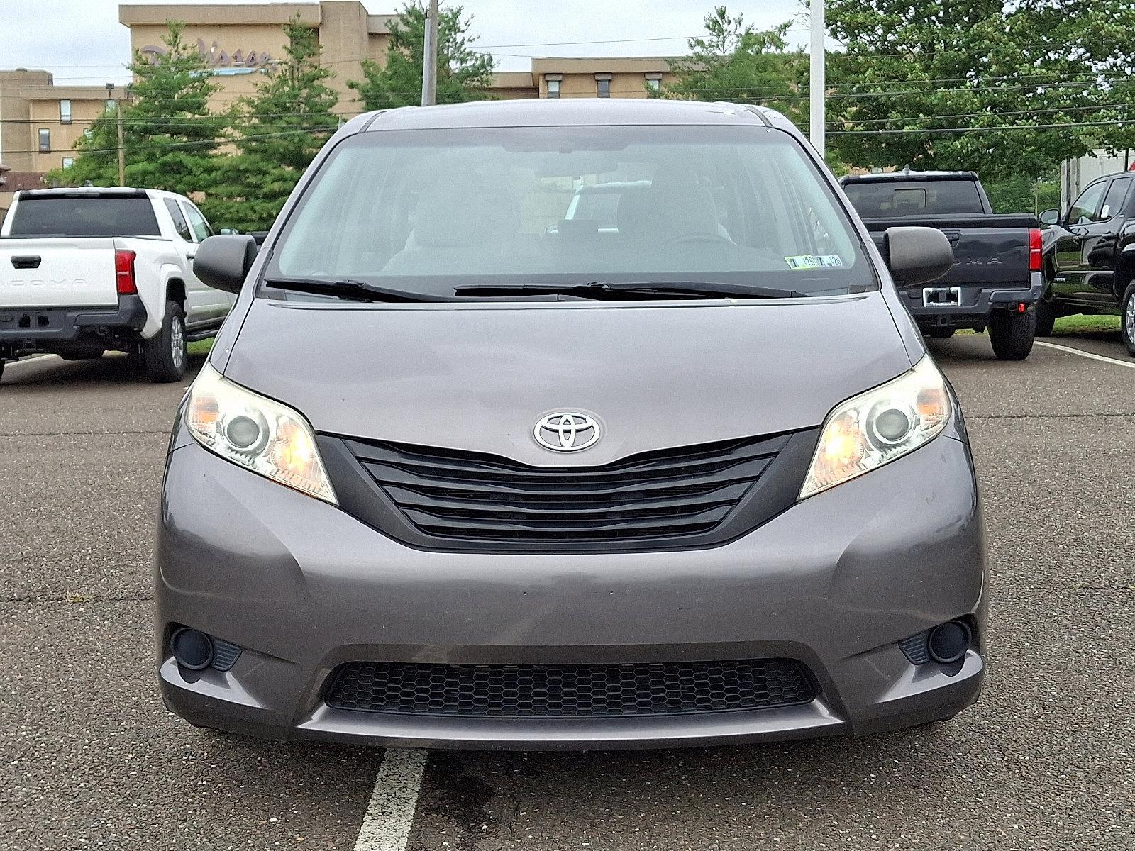 2015 Toyota Sienna Vehicle Photo in Trevose, PA 19053