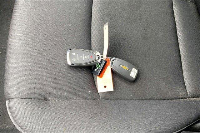 2025 Chevrolet Malibu Vehicle Photo in KANSAS CITY, MO 64114-4502