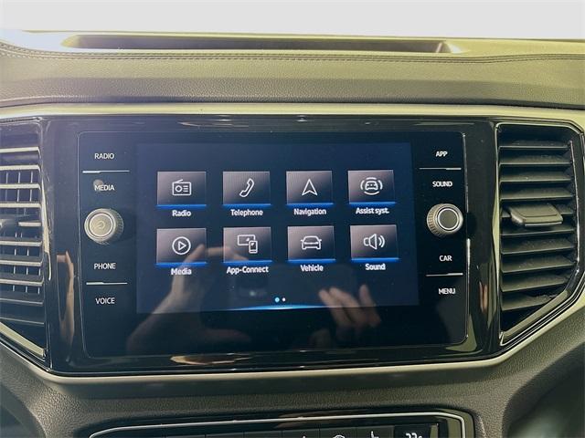2023 Volkswagen Atlas Vehicle Photo in Puyallup, WA 98371