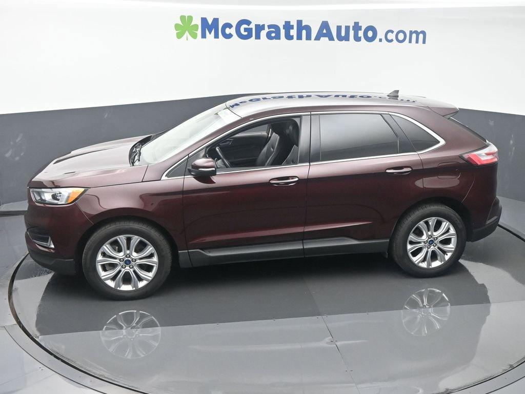 2021 Ford Edge Vehicle Photo in Marion, IA 52302