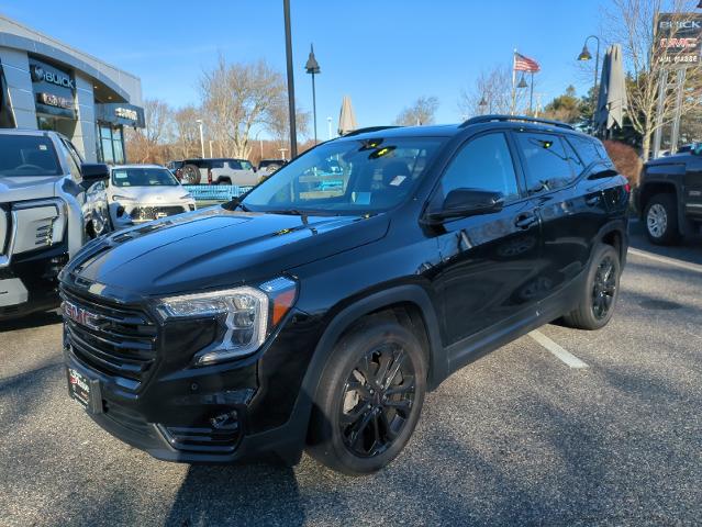 Used 2022 GMC Terrain SLT with VIN 3GKALVEV6NL207634 for sale in South Kingstown, RI