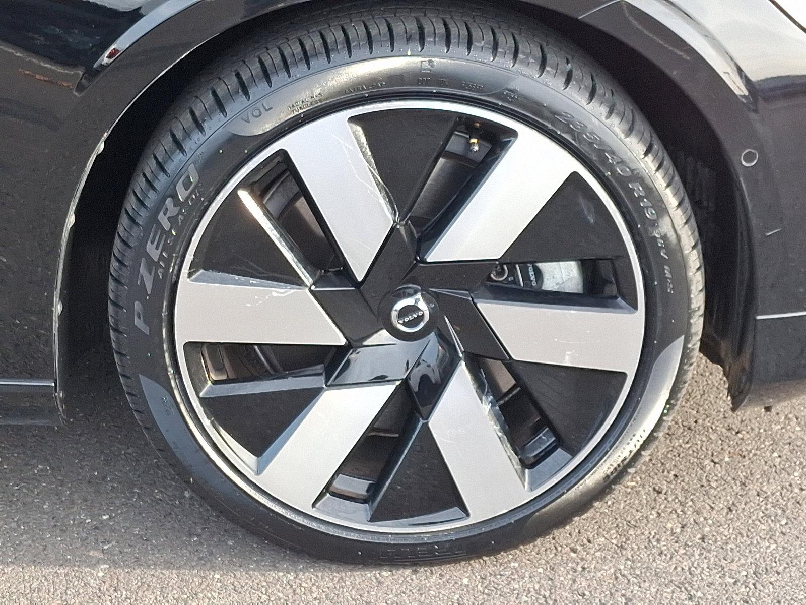 2023 Volvo S60 Recharge Plug-In Hybrid Vehicle Photo in Trevose, PA 19053