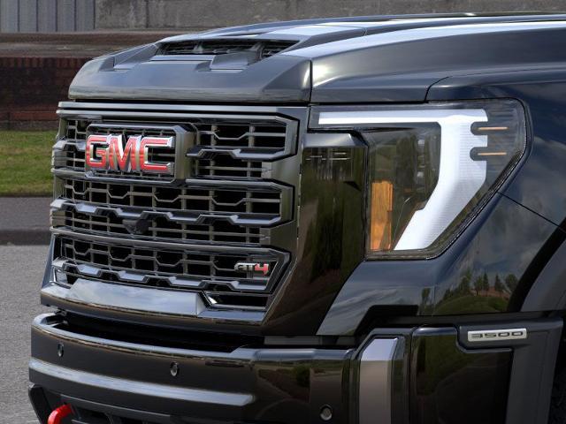 2025 GMC Sierra 3500HD Vehicle Photo in PORTLAND, OR 97225-3518