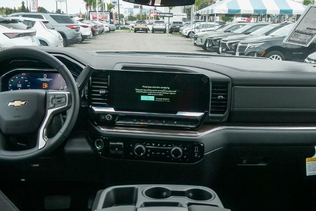 2025 Chevrolet Silverado 1500 Vehicle Photo in VENTURA, CA 93003-8585