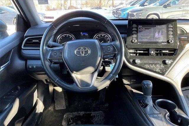 2022 Toyota Camry Vehicle Photo in INDEPENDENCE, MO 64055-1314