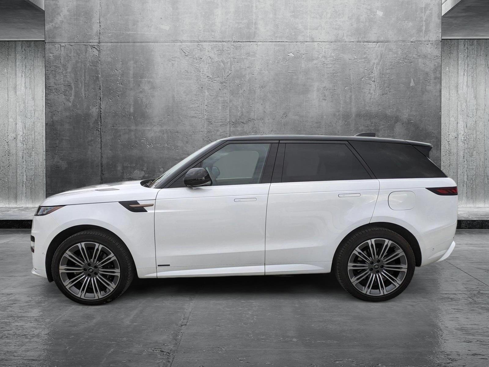 2024 Land Rover Range Rover Sport Vehicle Photo in Bethesda, MD 20852