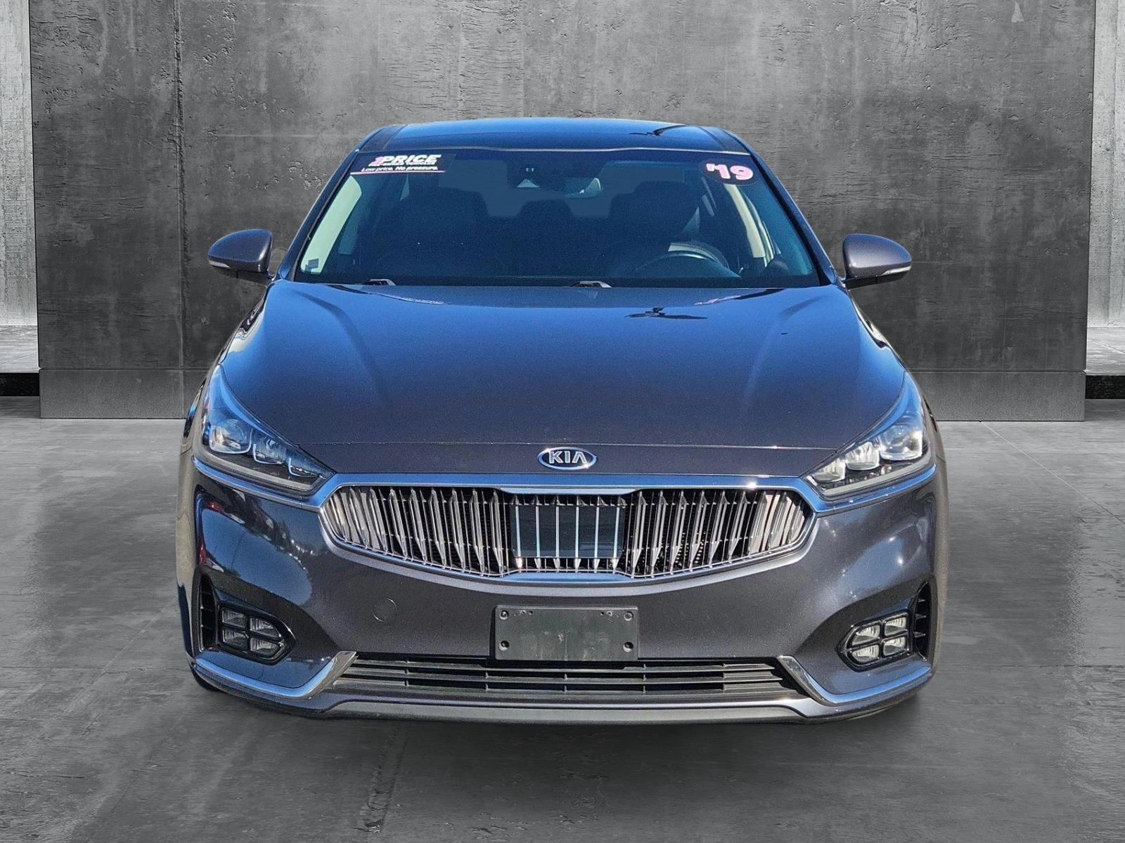 Used 2019 Kia Cadenza Technology with VIN KNALC4J1XK5173420 for sale in Mesa, AZ