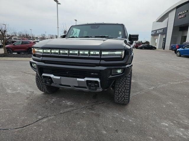2025 GMC HUMMER EV SUV Vehicle Photo in Fishers, IN 46038