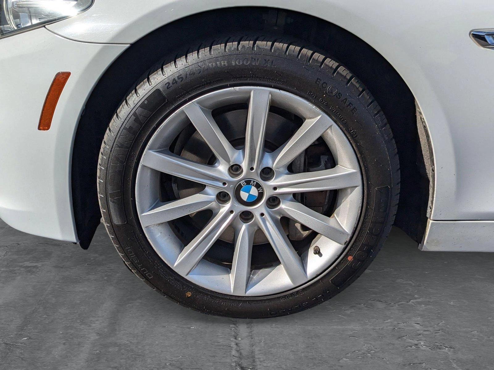 2014 BMW 5 Series Vehicle Photo in VALENCIA, CA 91355-1705