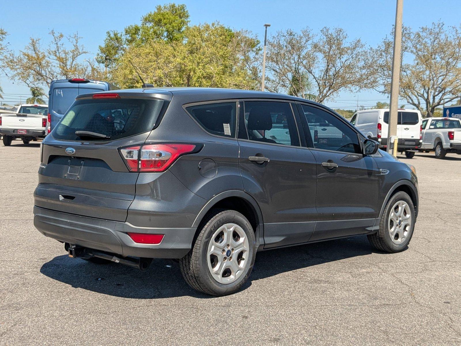 2017 Ford Escape Vehicle Photo in St. Petersburg, FL 33713