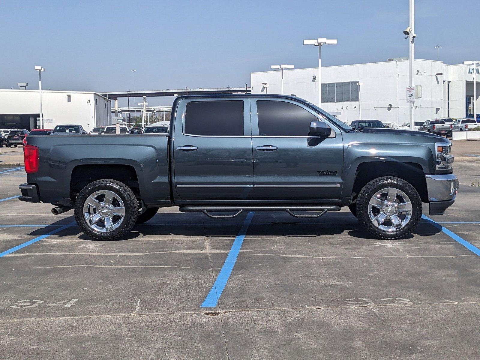 2017 Chevrolet Silverado 1500 Vehicle Photo in HOUSTON, TX 77034-5009