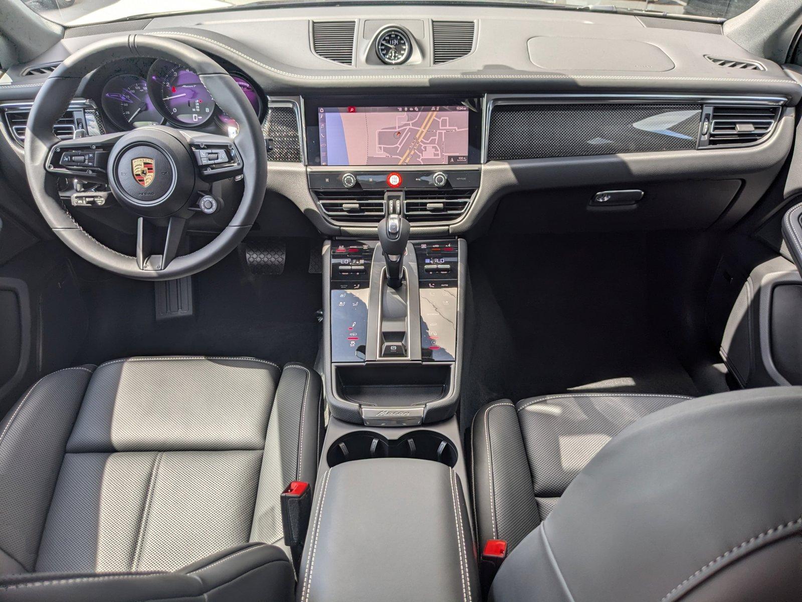 2025 Porsche Macan Vehicle Photo in Maitland, FL 32751