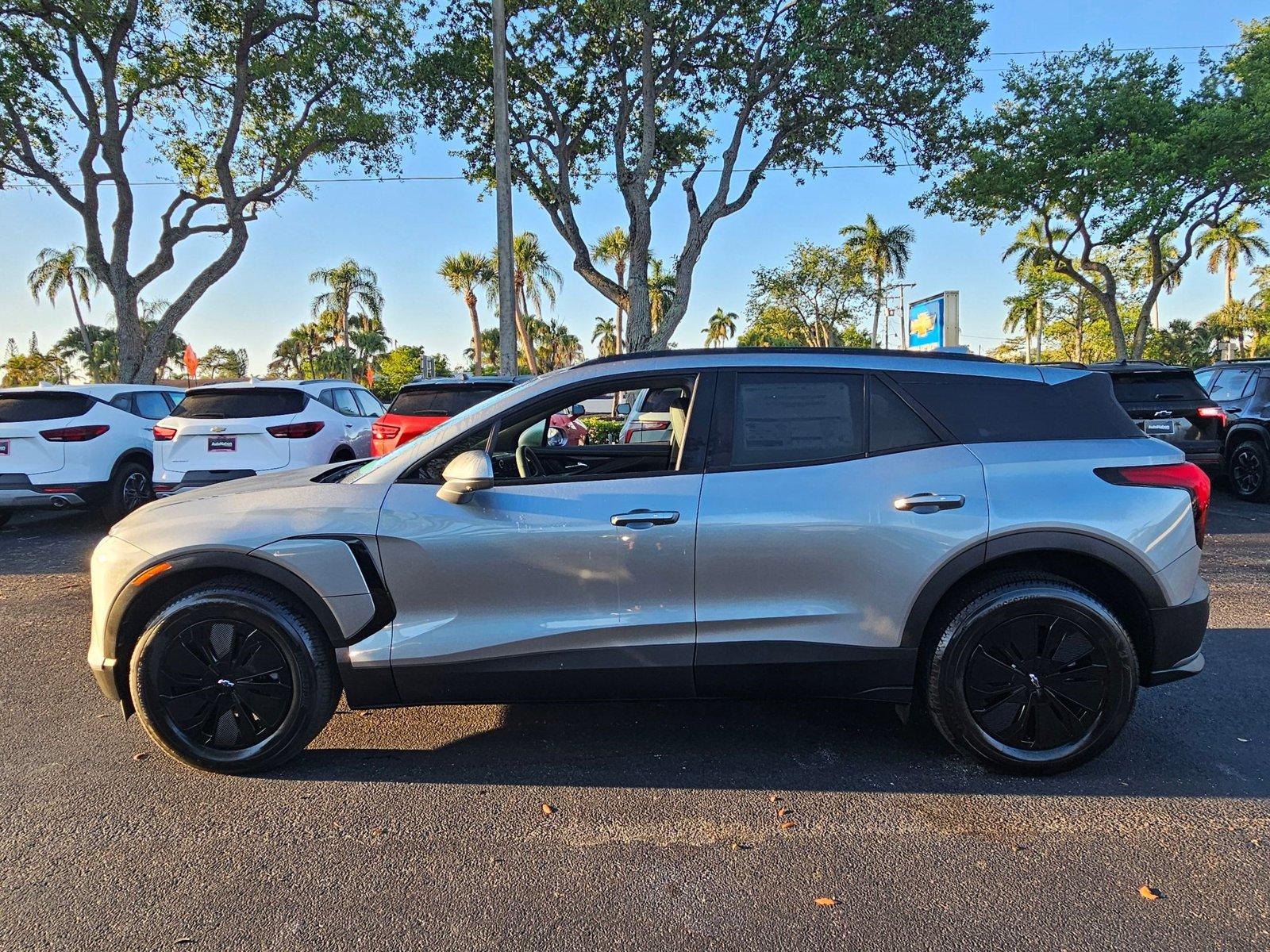 2025 Chevrolet Blazer EV Vehicle Photo in GREENACRES, FL 33463-3207