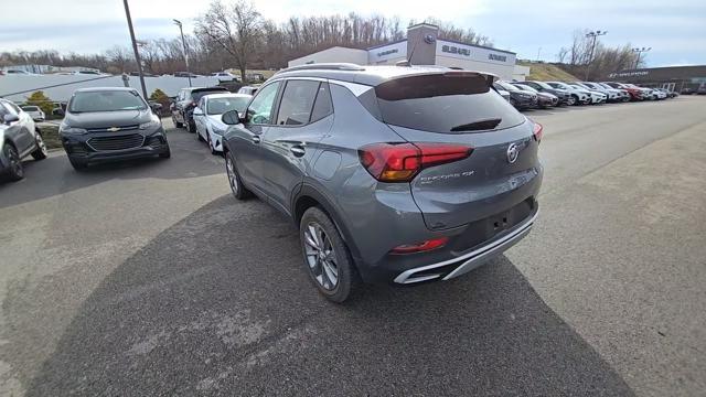 2022 Buick Encore GX Vehicle Photo in Pleasant Hills, PA 15236
