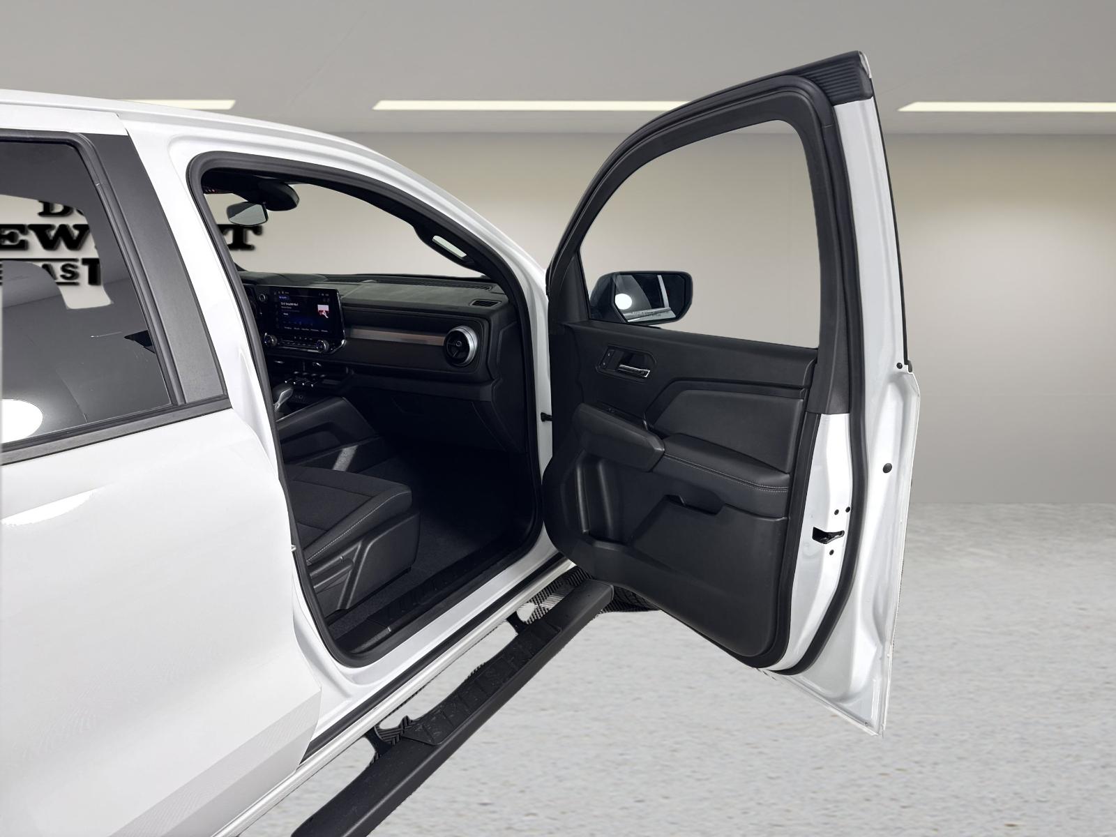 2024 Chevrolet Colorado Vehicle Photo in GEORGETOWN, TX 78626-7508