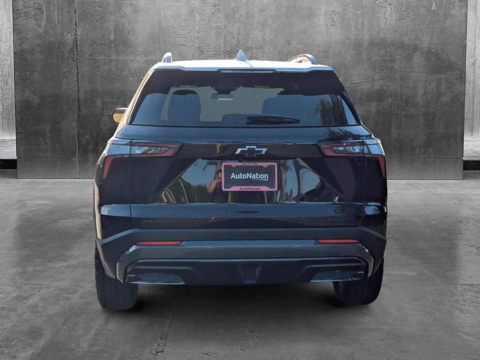 2025 Chevrolet Equinox Vehicle Photo in GREENACRES, FL 33463-3207