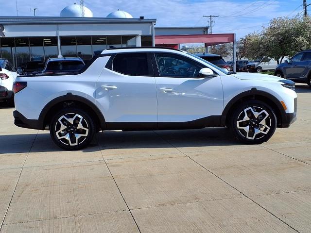 2024 Hyundai SANTA CRUZ Vehicle Photo in Peoria, IL 61615