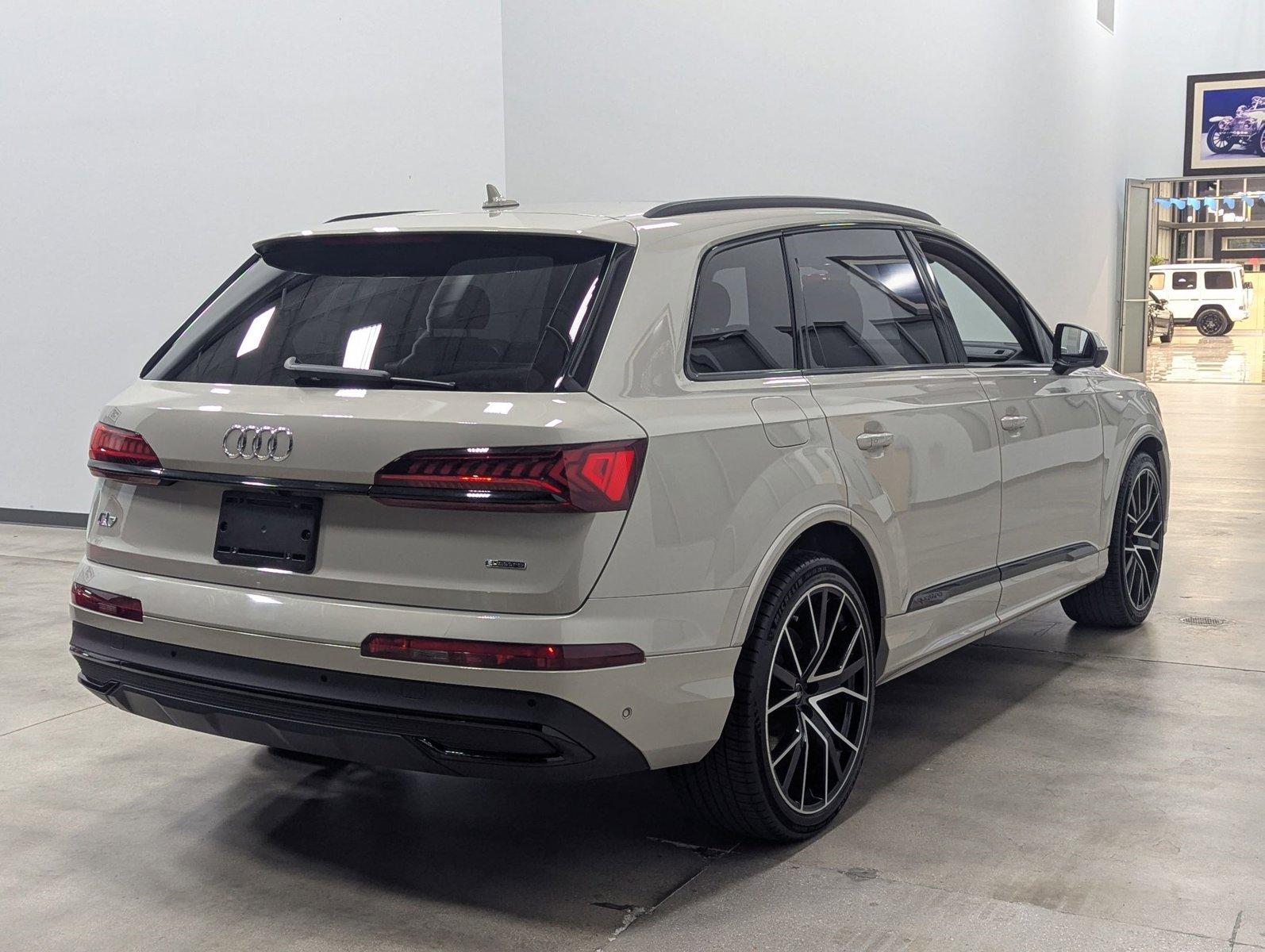 2022 Audi Q7 Vehicle Photo in Pompano Beach, FL 33064